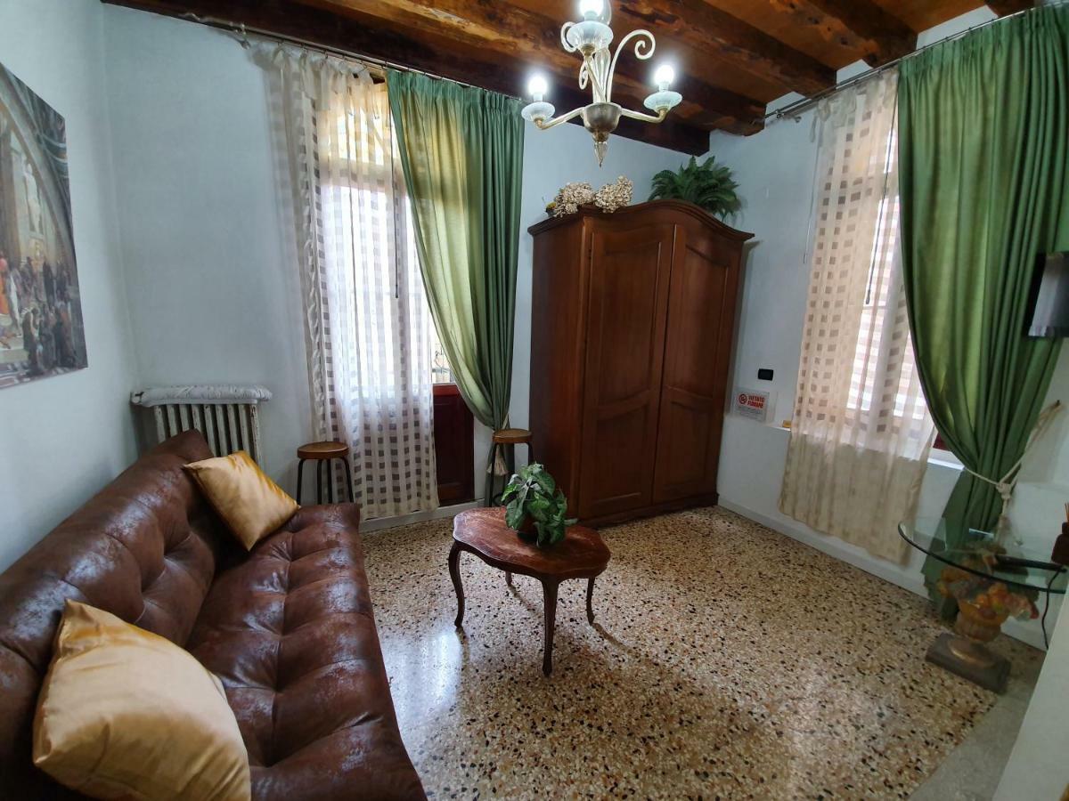Alloggi Rivetta 2* Venedig